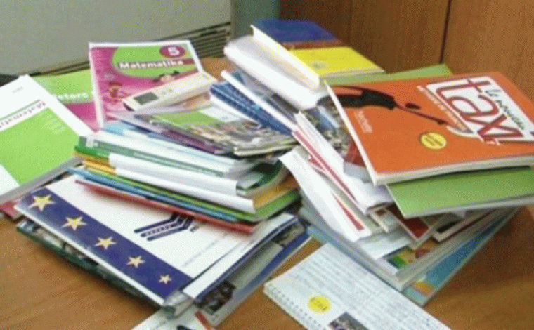 Tekstet shkollore nga Kosova për nxënësit e Luginës së Preshevës kurrë nuk i morën