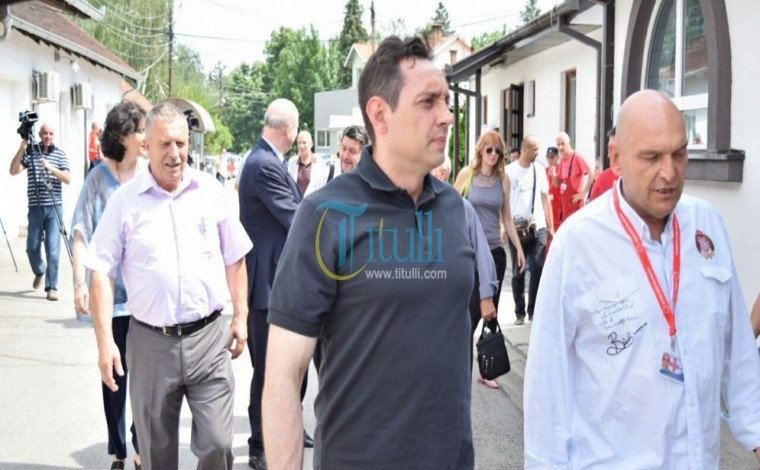 Këshilli Kombëtar Shqiptar ngrit padi ndaj ministrit të Mbrojtjes, Aleksander Vulin