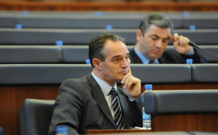Deputeti i Kosovës kërkon zgjidhje për shqiptarët e Luginës së Preshevës