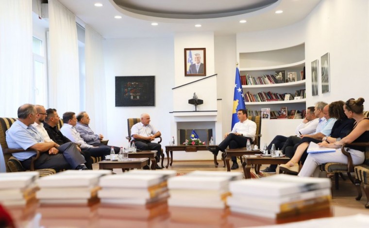 Ministria e Kulturës së Kosovës dhuron 135 tituj librash për Luginën e Preshevës