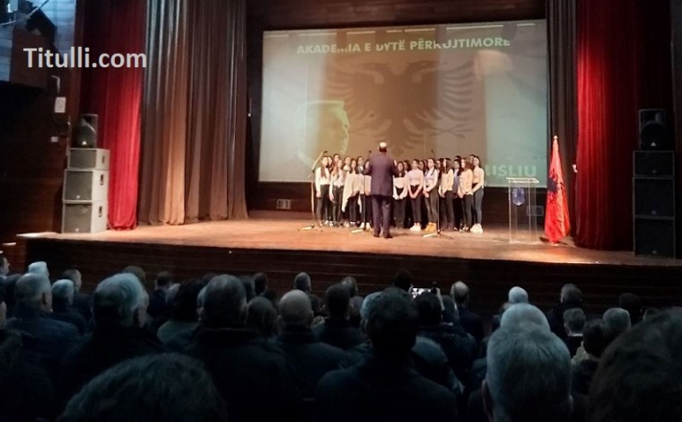 Mbahet akademi përkujtimore për Jonuz Musliun: Krenar familja e vendi për veprën e tij (video)