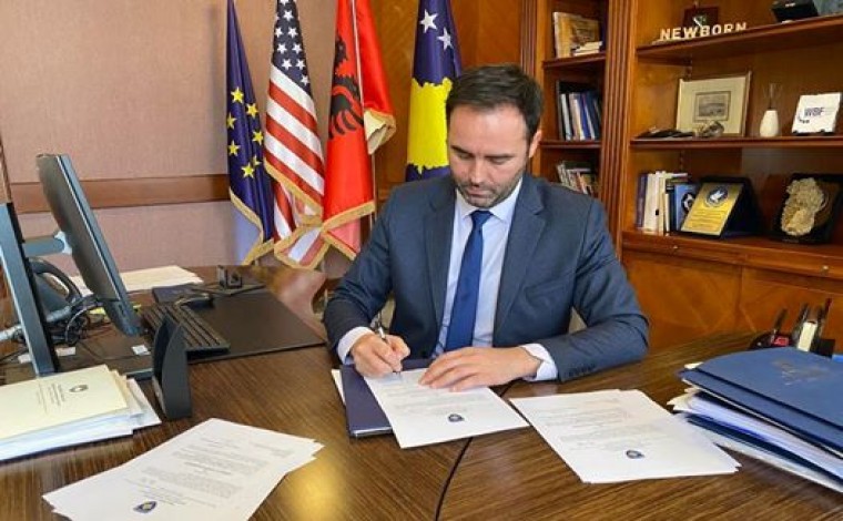 Konjufca: Beogradi do të detyrohet ta pranoj ndihmën e Kosovës për Luginën