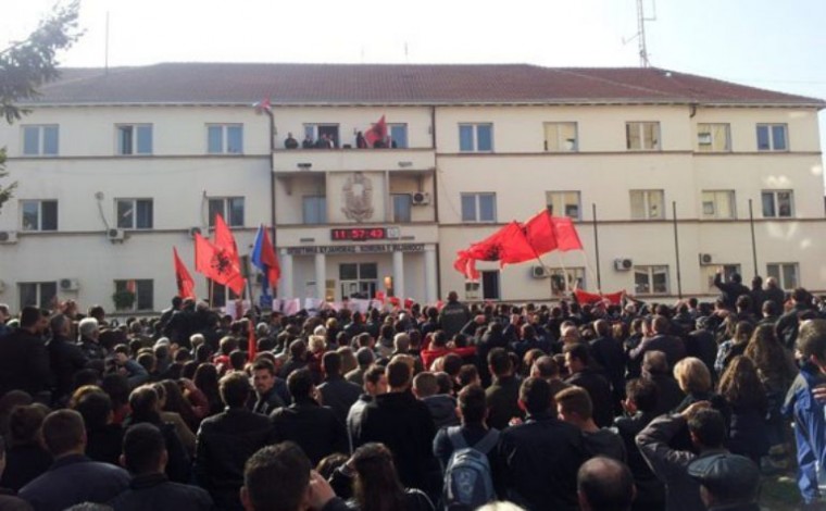 Shqiptarët humbin primatin e fituesit të zgjedhjeve në Bujanoc, koalicioni sfidë?