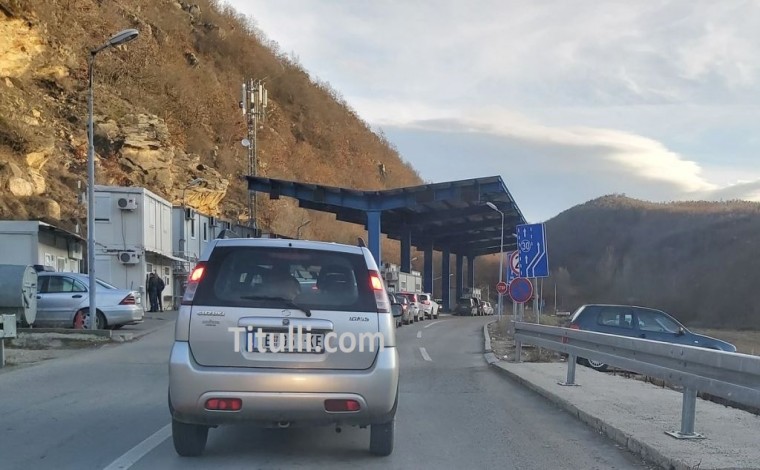 Hyrje-daljet tek Dheu i Bardhë të paqarta dhe të ndaluara, rregullat që duhet ndjekur për të kaluar në kufirin Kosovë-Serbi