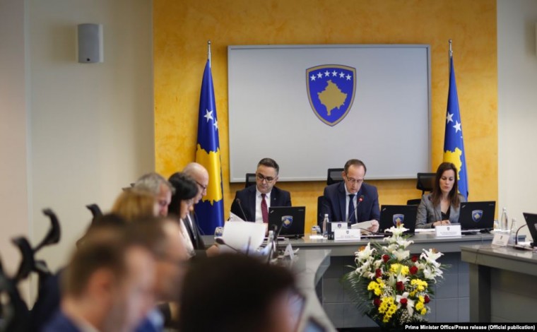 Qeveria: Mundësohet lëvizja e lirë e qytetarëve që hyjnë në Kosovë nga Shqipëria dhe Lugina e Preshevës