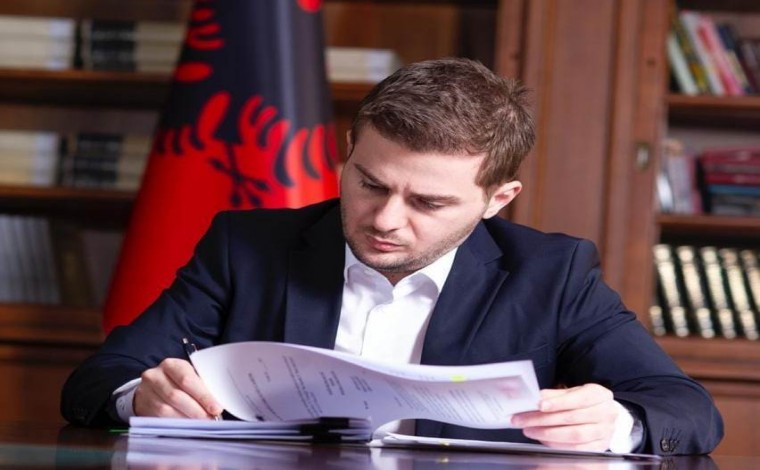 Kuvendi i Bujanocit aprovon propozimin për shpalljen “Qytetar nderi”, ministrin Gent Cakaj