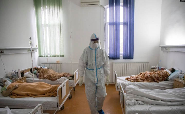 Serbia konfirmon rastin e parë të variantit të ri të koronavirusit