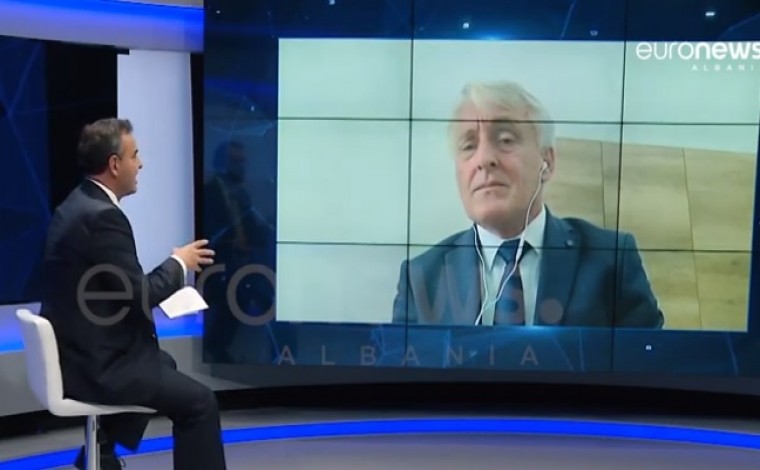 Mustafa për mediat në Tiranë: Spastrimi po vazhdon, do kërkojmë bashkimin me Kosovën  (video)