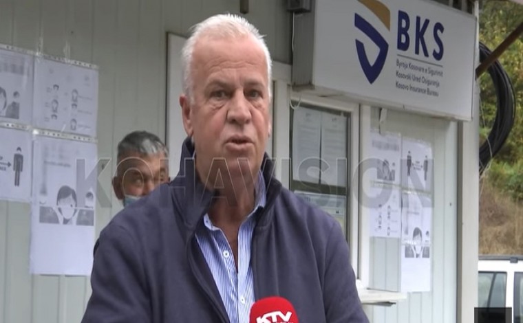 Drejtim të Kosovës: Pikat kufitare Dheu i Bardhë dhe Muçibabë me pritje (video)