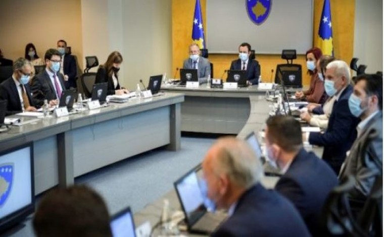 Qeveria e Kosovës ndan 730 mijë € për pagesën e specializantëve, përfitojnë edhe 58 prej Luginës