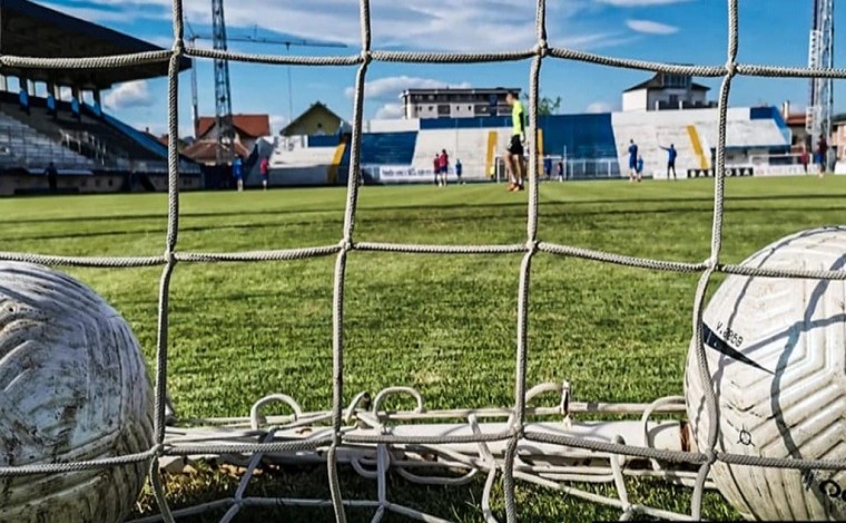 Një stadium futbolli në Serbi emërohet sipas kriptovalutës