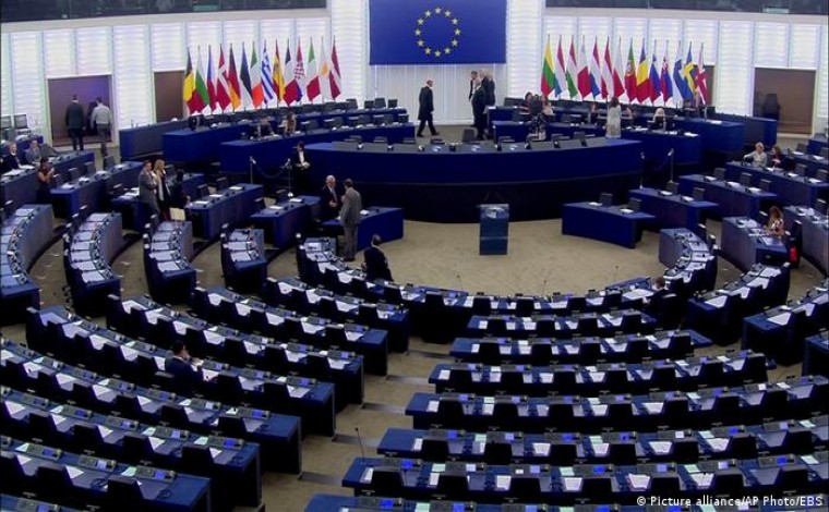 Parlamenti Evropian për herë të parë:  Marrëveshja finale mes Kosovës e Serbisë të bazohet në njohjen reciproke