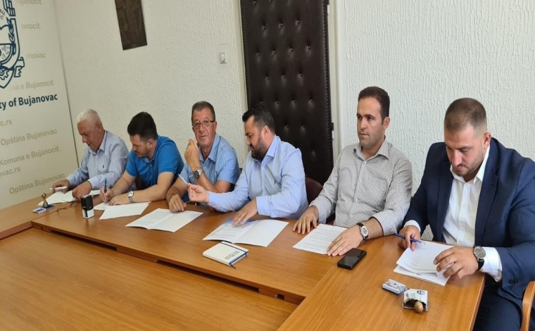 Partitë shqiptare pro regjistrimit të popullësisë në Luginë të Preshevës