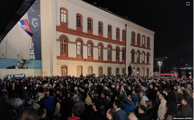 Beograd: Djathtistët serbë protestojnë kundër propozimit evropian