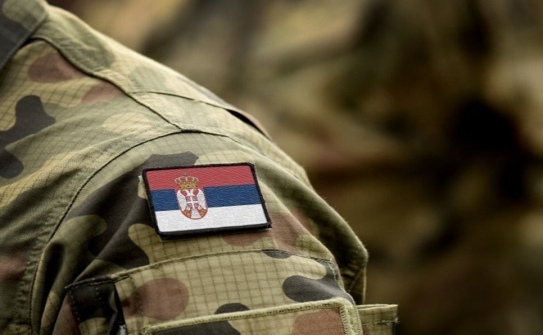​Korrupsion dhe ryshfet në ushtrinë serbe, arrestohet oficeri i Forcave të Armatosura