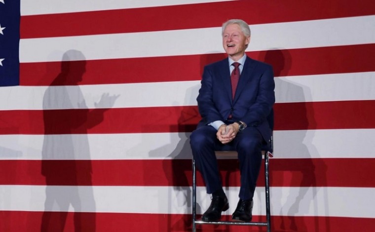 Bill Clinton më 4 korrik, Ditën e Pavarësisë së SHBA-së do të vizitojë Tiranën