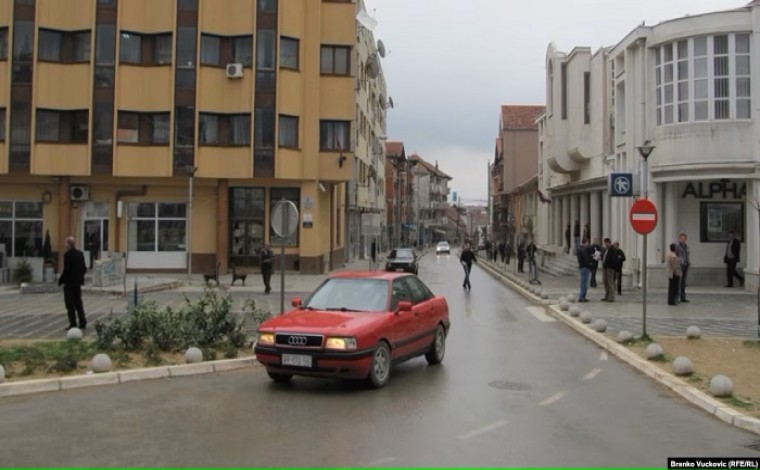 Shqiptarët "e fshirë" në jug të Serbisë i drejtohen Gjykatës Kushtetuese
