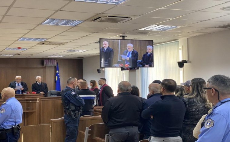 Lirim Jakupi dënohet me 27 vjet burgim për vrasjen e dajës së tij në Gjilan, dy të tjerët me 24 dhe 15 vjet