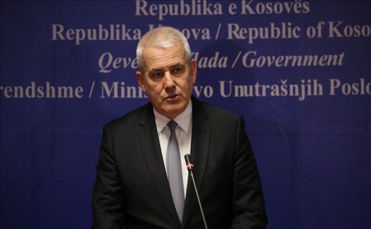 Sveçla sqaron pse autoritetet e Serbisë ia refuzuan vizitën në Luginë