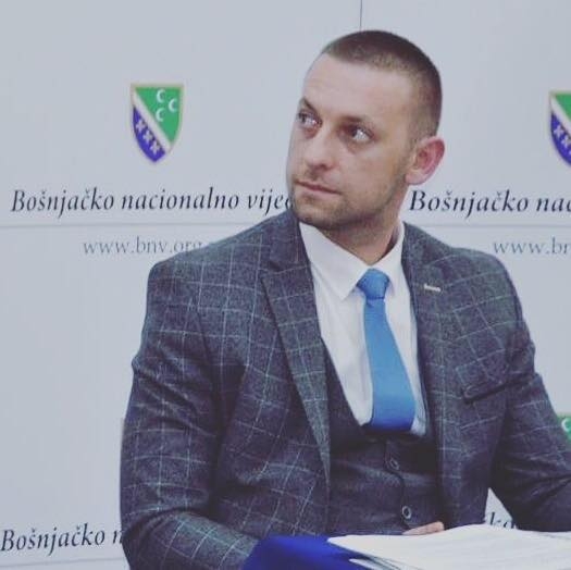Shkrijel nga Novi Pazari: Kosova dhe  Sanxhaku të barabartë në Bashkimin Evropian!