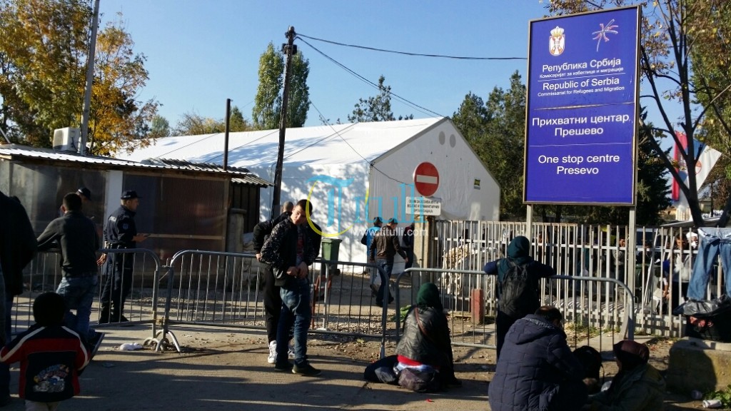 Zbatohen masa të reja ndaj emigrantëve në Preshevë