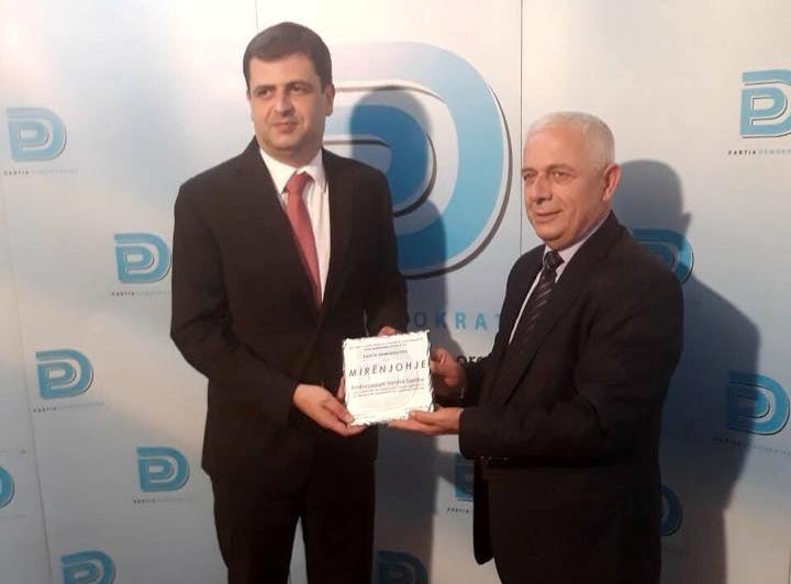 Valdet Sadiku nderohet me mirënjohje për kontributin politik në Luginë të Preshevës