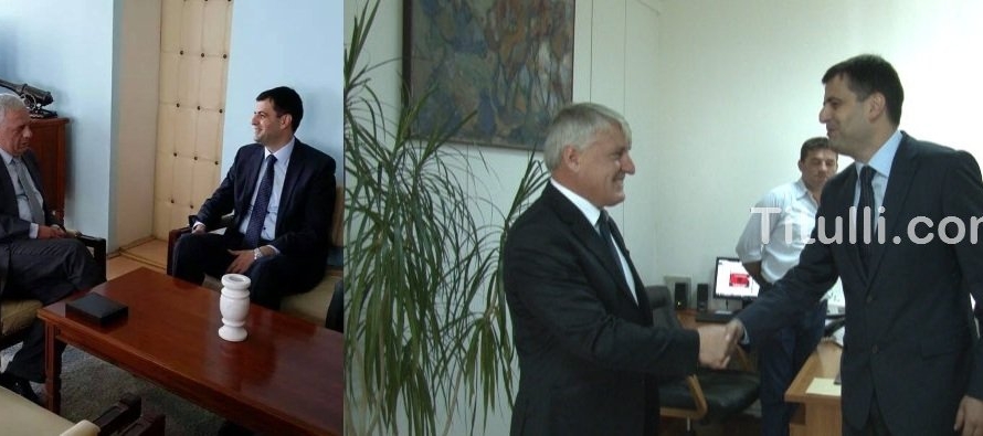 Arifi e Mustafa takohen me diplomatin kosovar (foto)