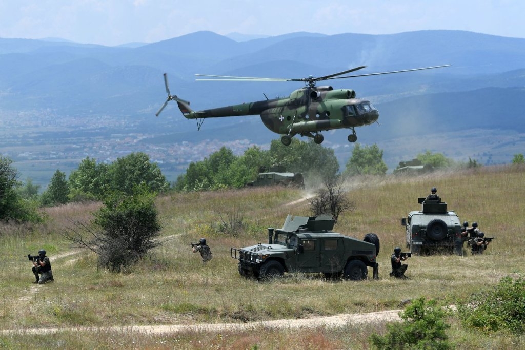 Përfunduan operacionet ndërkombëtare ushtarake në bazën "Jug" të Bujanocit, Ballkani i rëndësishëm (video)