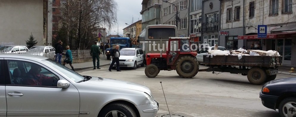 Aksident në udhëkryqin e Bujanocit (Foto)