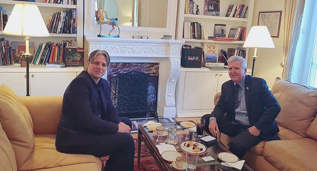 Arifi takim me ambasadorin amerikan në Beograd, sfidon Këshillin Kombëtar Shqiptar 