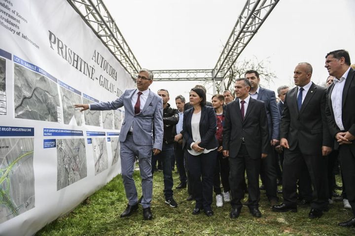 Solemnisht nisin punimet e autoudhës Prishtinë-Gjilan-Konçul (video)