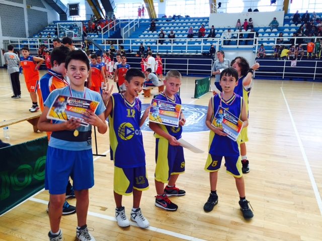 Bujanoci nikoqir i festivalit ndërkombëtar të basketbollit për fëmijë 