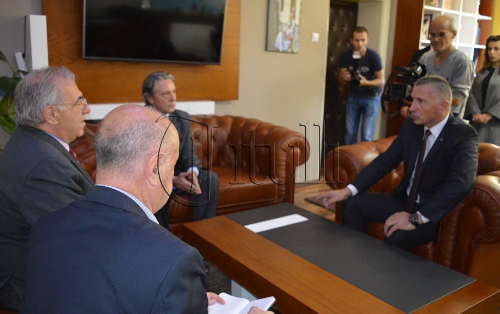 Ambasadori i Shqipërisë në Beograd qëndroi në Bujanoc