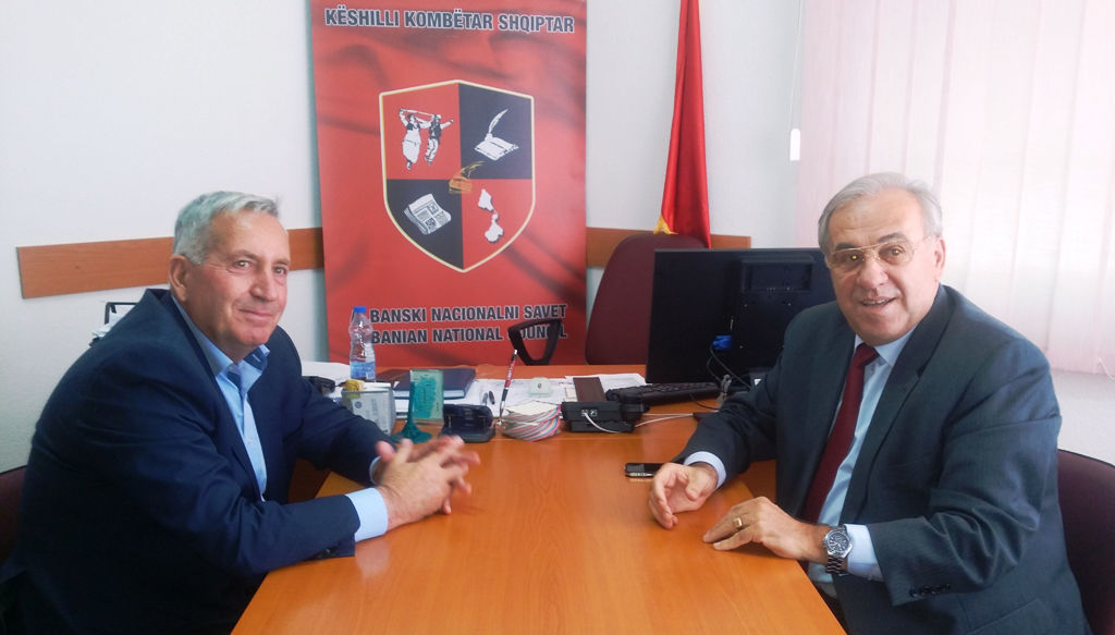 Ambasadori i Shqipërisë qëndron në Luginë, shqiptarët kërkojnë reciprocitet