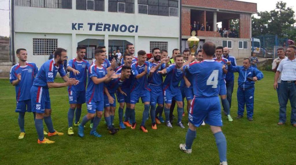 Klubi futbollistik "Tërnoci" kampion në dy liga, pret ndeshjen e barazhit