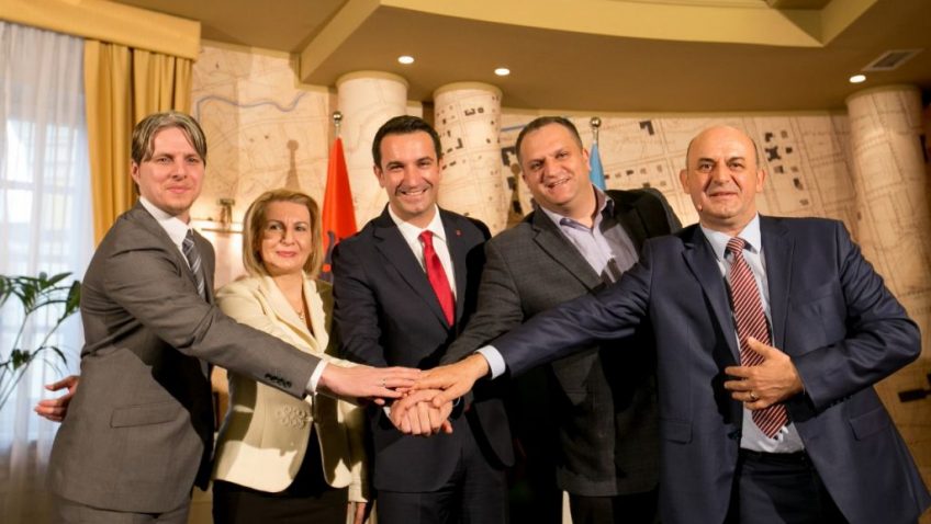 Mblidhen në Tiranë 5 kryetarët e kryeqyteteve: nga Shqipëria, Kosova, Maqedonia, Mali i Zi dhe Lugina!