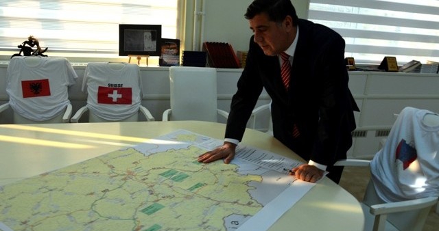 Lutfi Haziri i përgjigjet Haradinajt për Preshevën:  Lindja e Kosovës kërkon zgjidhje politike.