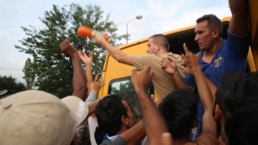 Preshevarët: Jemi shqiptarë, duhet t'i ndihmojmë refugjatët (Foto)