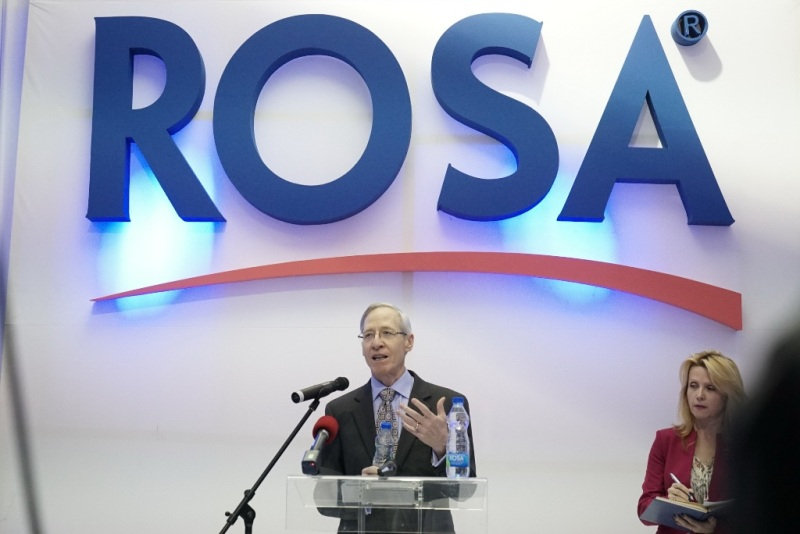 "Rosa" shënon 10 vjetorin me ambasadorin e SHBA-së Michael D. Kirby (Foto & Video)