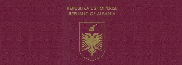 Shqiptarët e Luginës (nuk) e duan pasaportën e Shqipërisë!