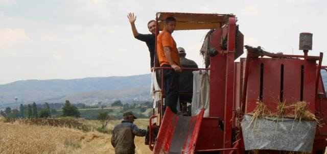 Sadriu planifikon zhvillimin e bujqësisë në Luginë (video)