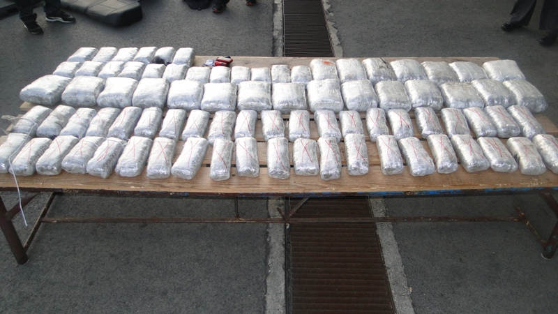 Preshevë: Policia zbulon 56 kilogramë drogë (foto)